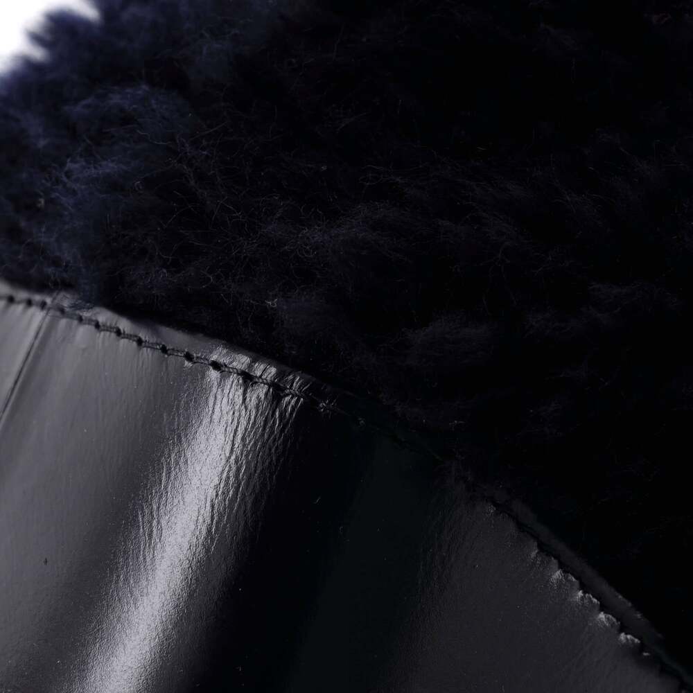 Chanel Gabrielle Backpack Shearling And #258289C25B - Picture 6 of 7